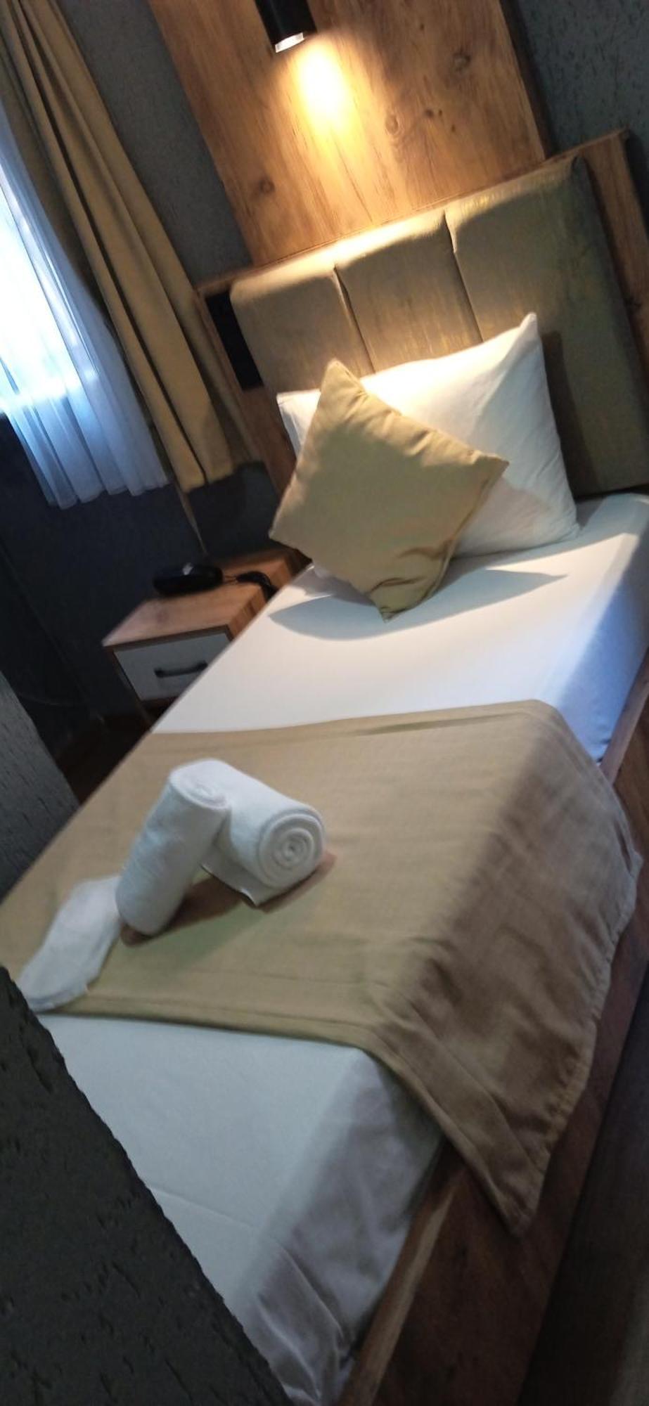 Yellow Bull Istanbul Hotel Luaran gambar